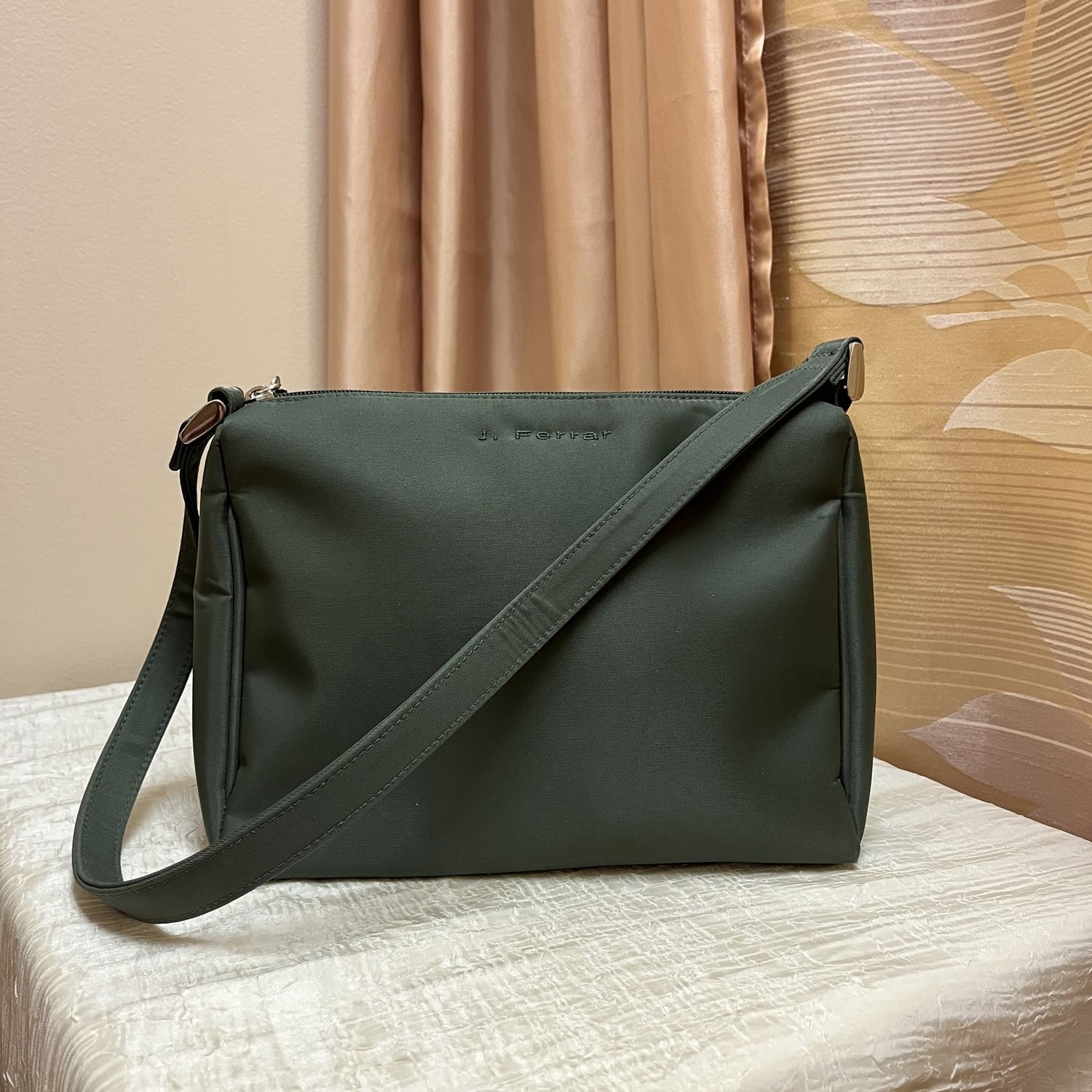 Green Shoulder Bag