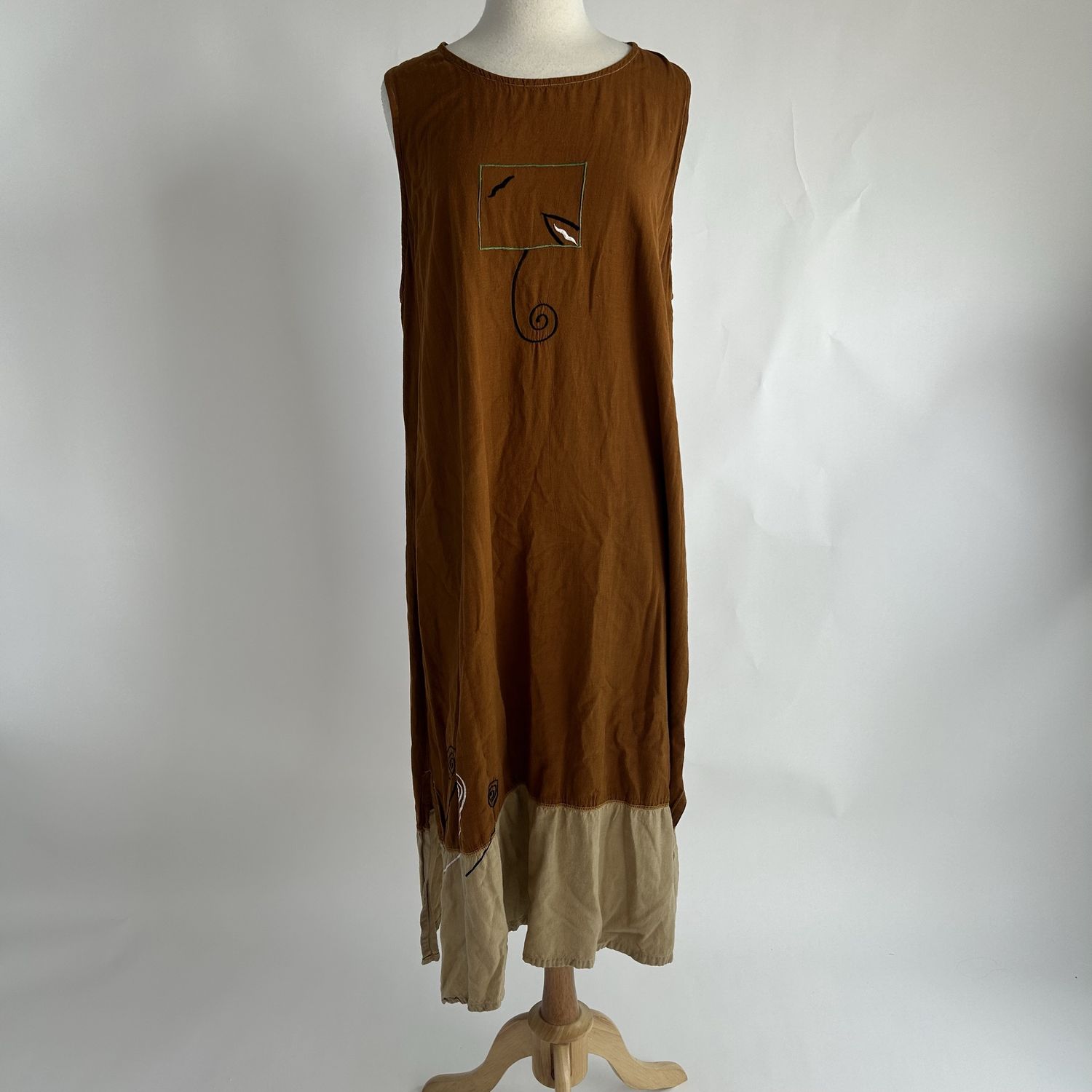 Brown swirl nature dress