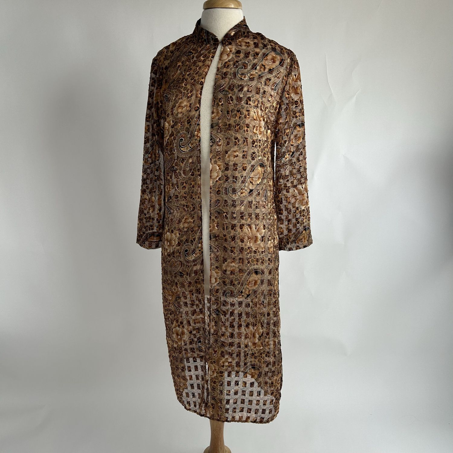 Animal print mandarin collar