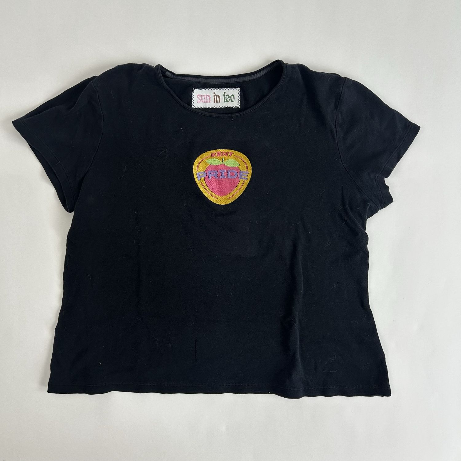Kent Pride Peach Embroidery, Colour: Black Tee