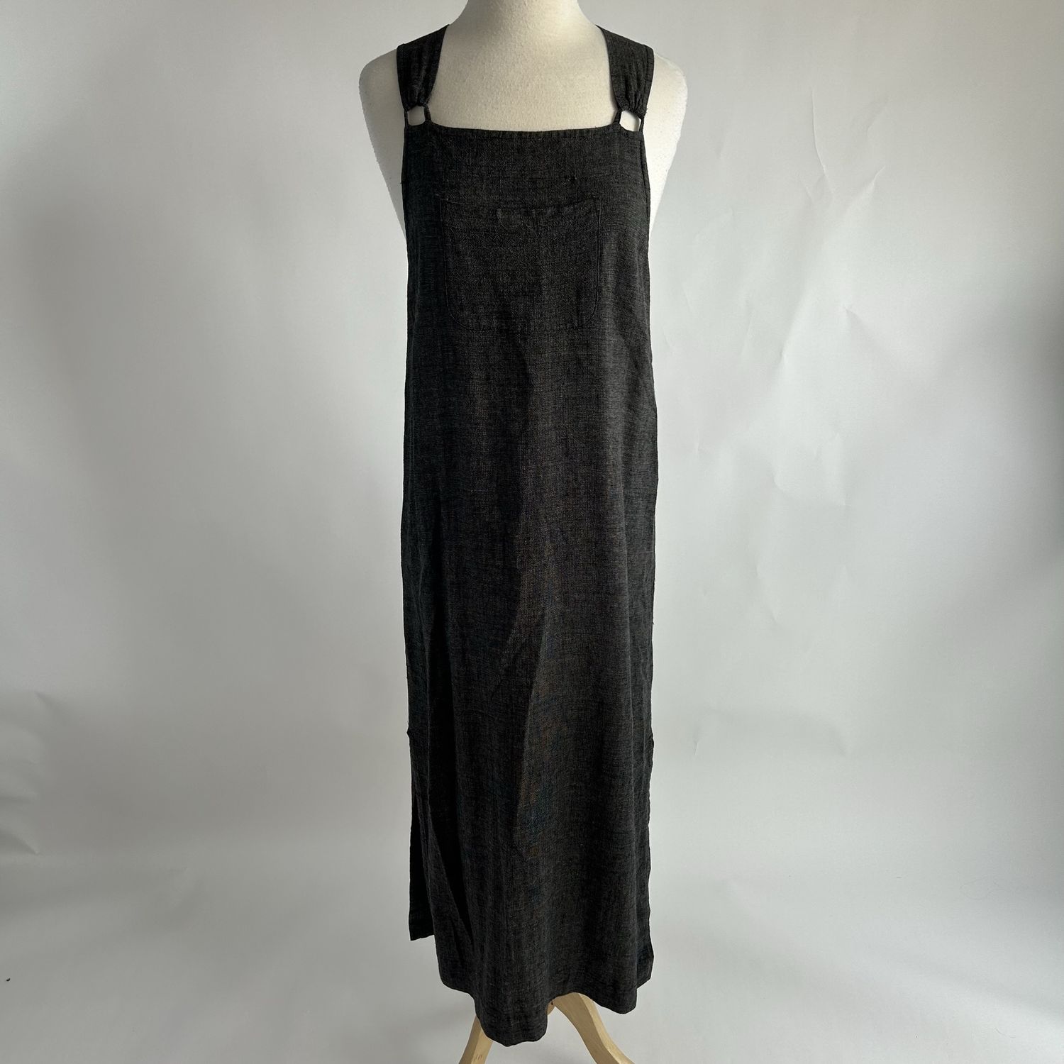 B and w jumper dress