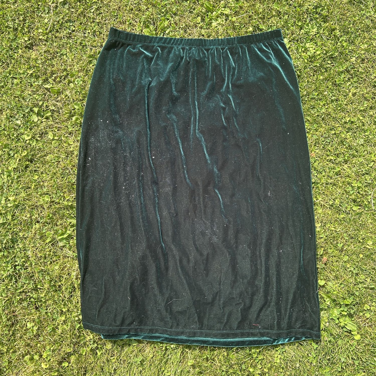 green velvet skirt
