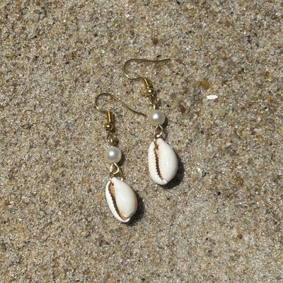Pearl Shell Earrings