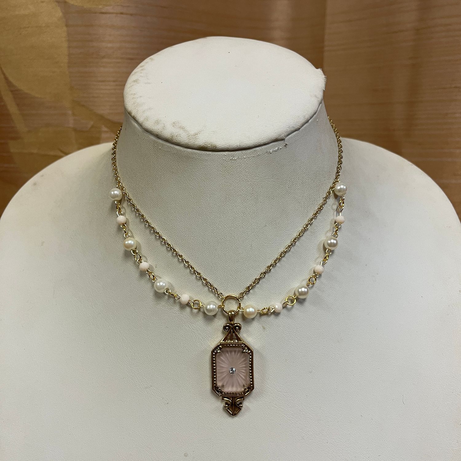 Vintage Chandeler necklace