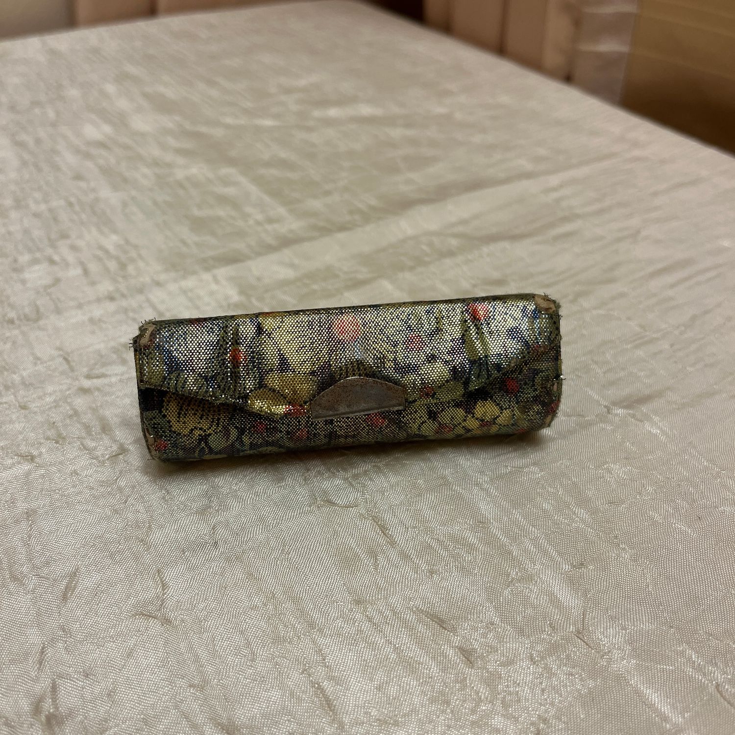 Vintage Lipstick holder