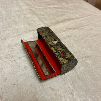 Vintage Lipstick holder