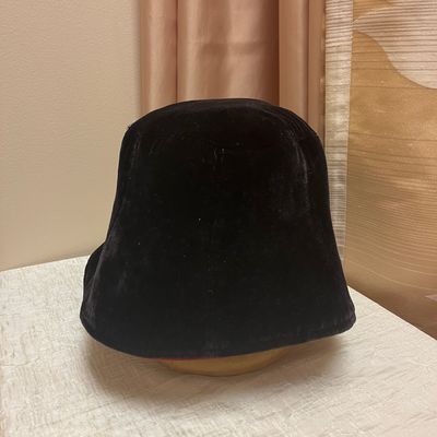 Reversible Red &amp; Black Velvet Hat