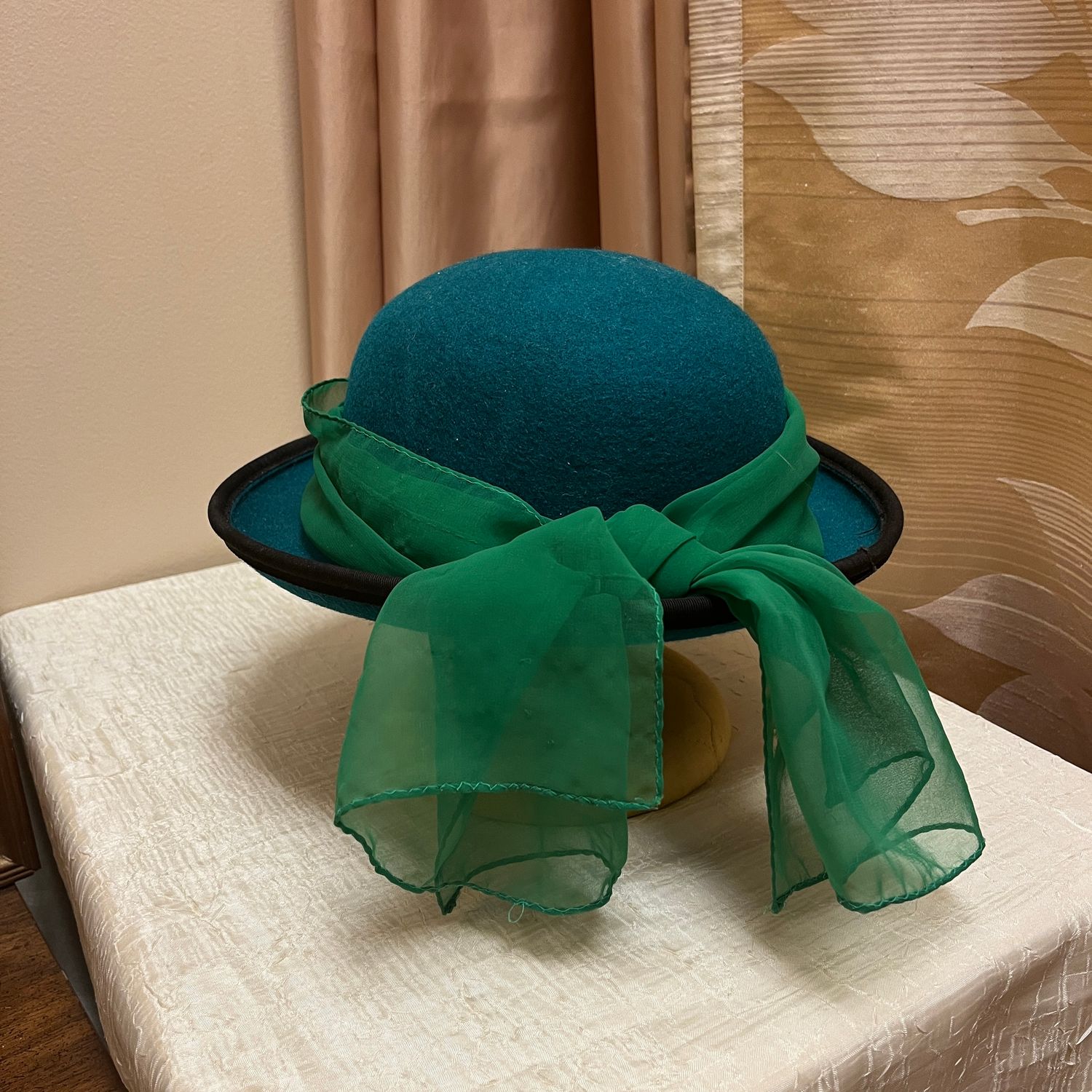 Green Lady Hat