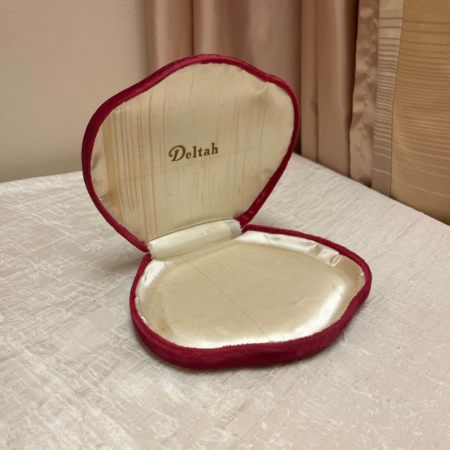 Pink Velvet Necklace Display