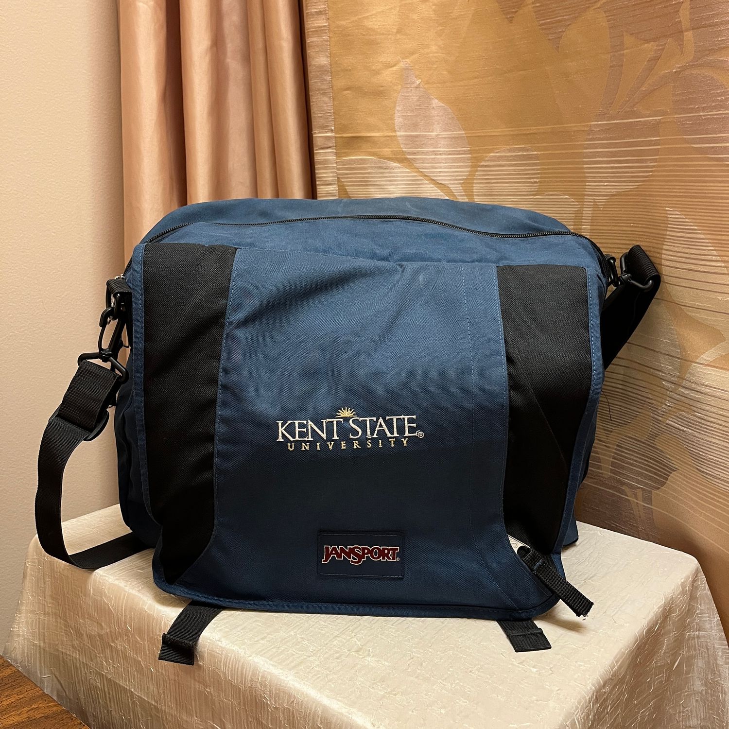 Kent State Messenger Bag