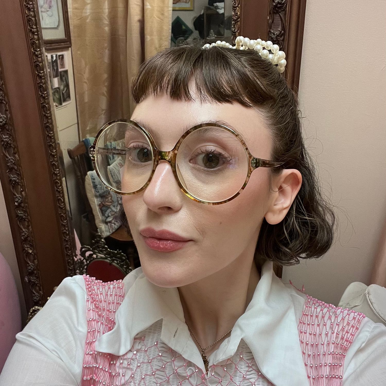 Round Vintage Frames