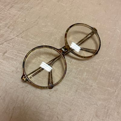 Round Vintage Frames