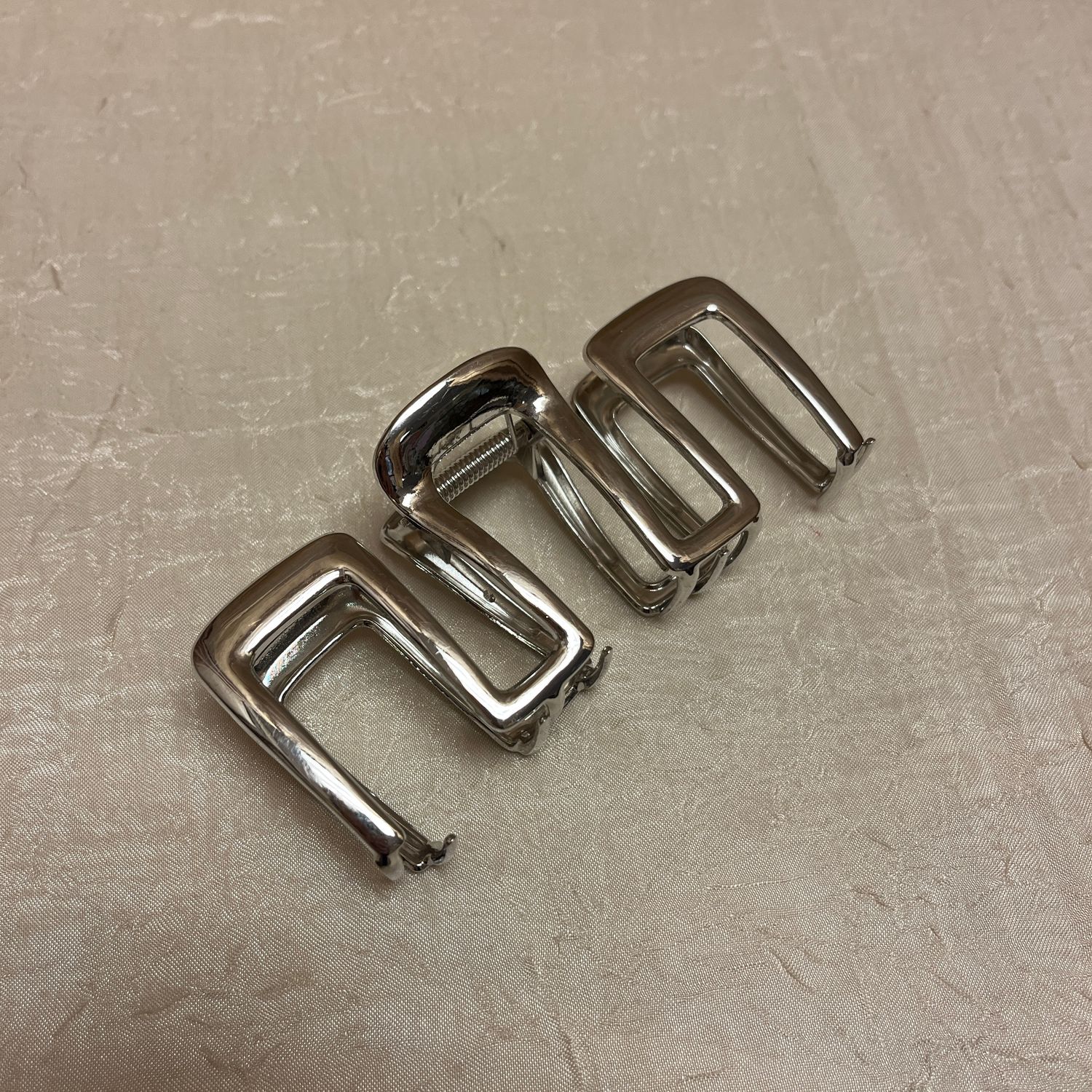 Silver Wiggle Hair Clip