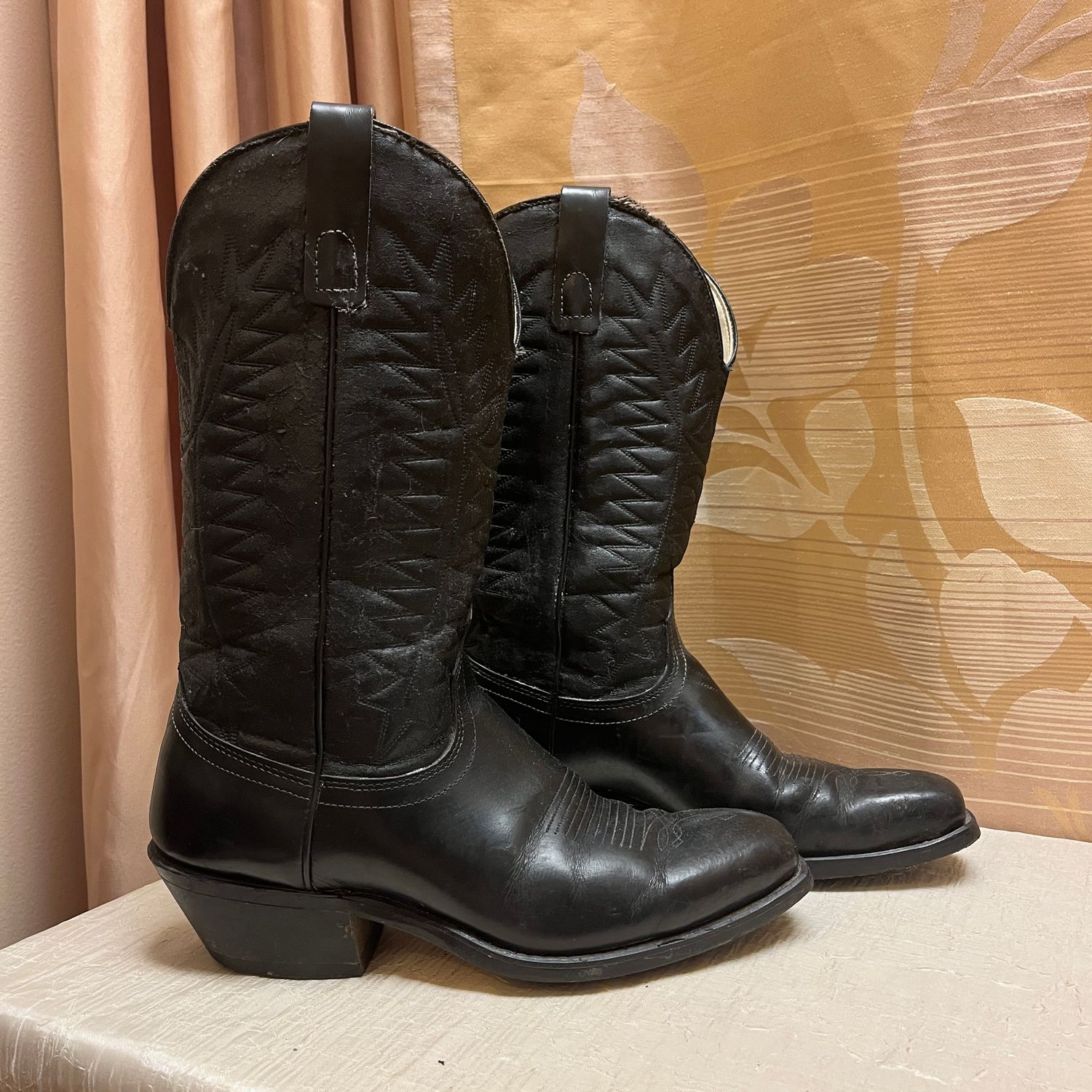 Black Cowgirl Boots