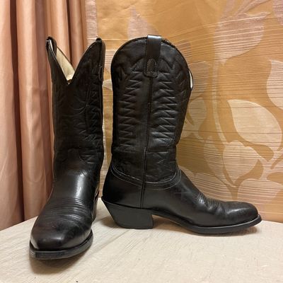 Black Cowgirl Boots