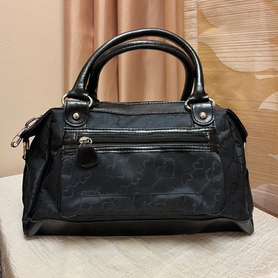Black Heart Purse
