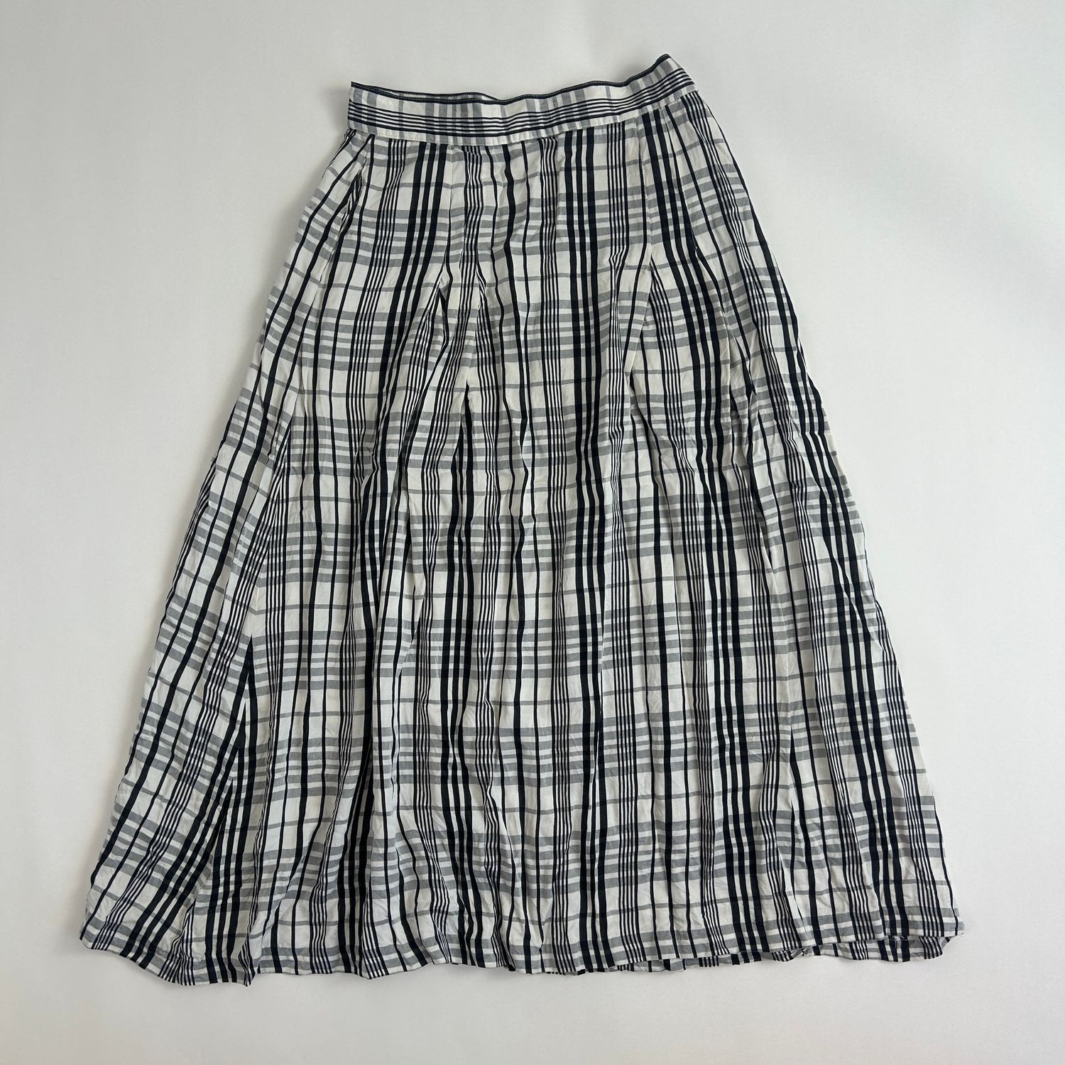 B&amp;W Plaid Skirt