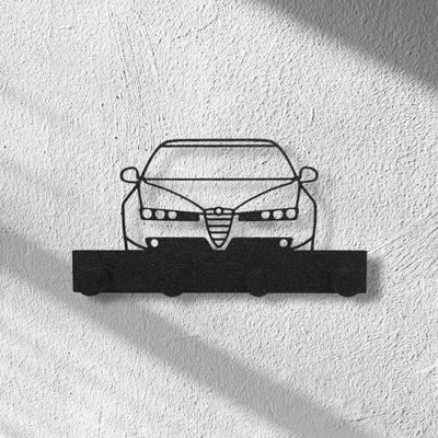 Wieszak na klucze Alfa Romeo 159 – czarny, plastikowy, 15 cm. Idealny prezent dla fana motoryzacji, montaż na taśmie dwustronnej. Stylowa dekoracja do garażu, domu lub warsztatu.