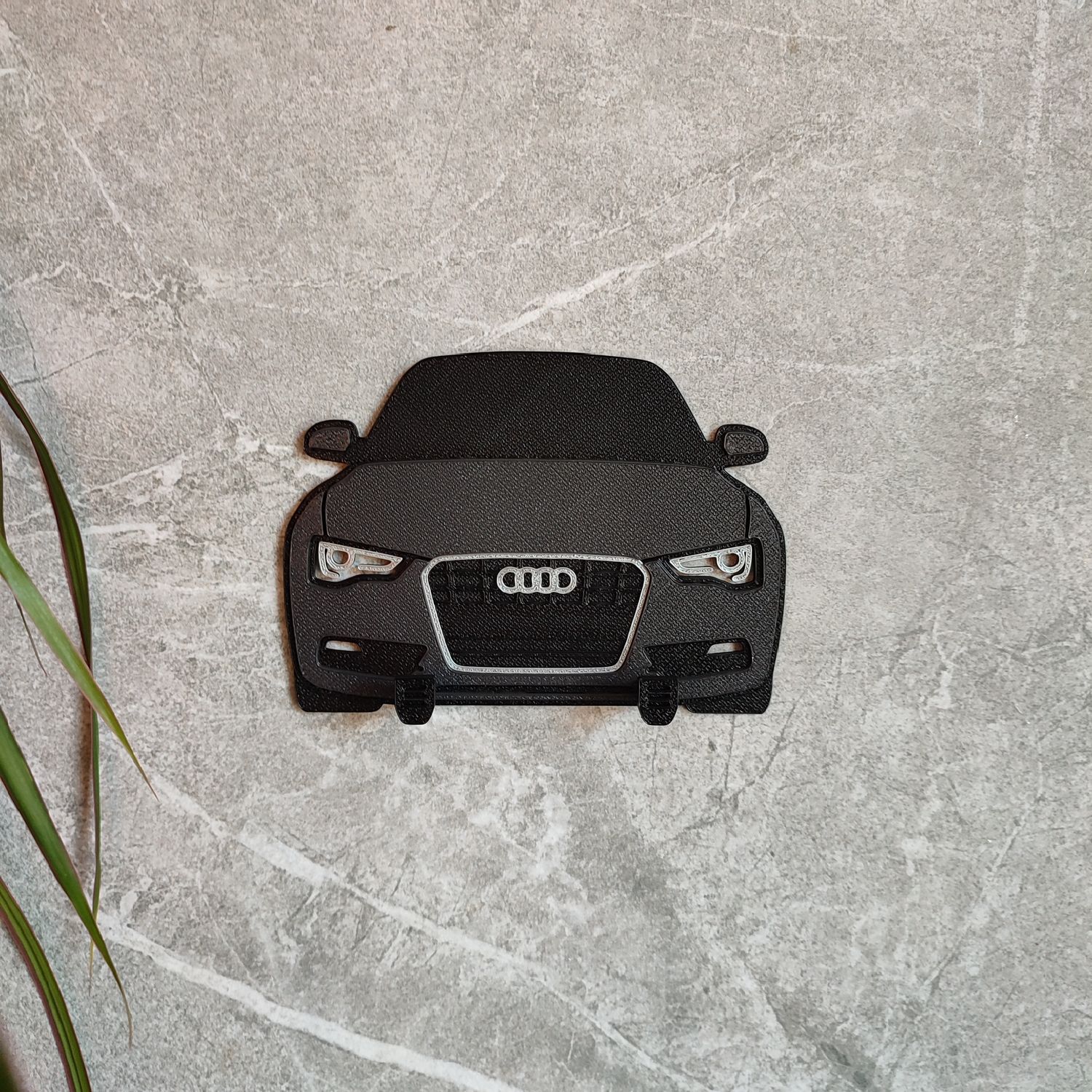 wieszak na kluczy z samochodem audi a5 2012 r