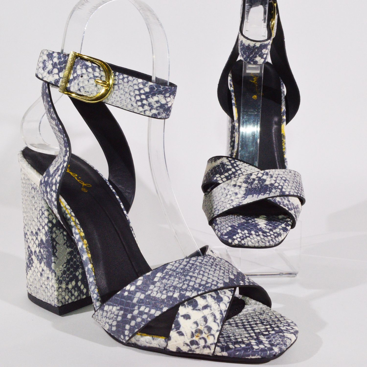 Cage-12, Colour: White/Grey Snake Pu, Size: 5.5