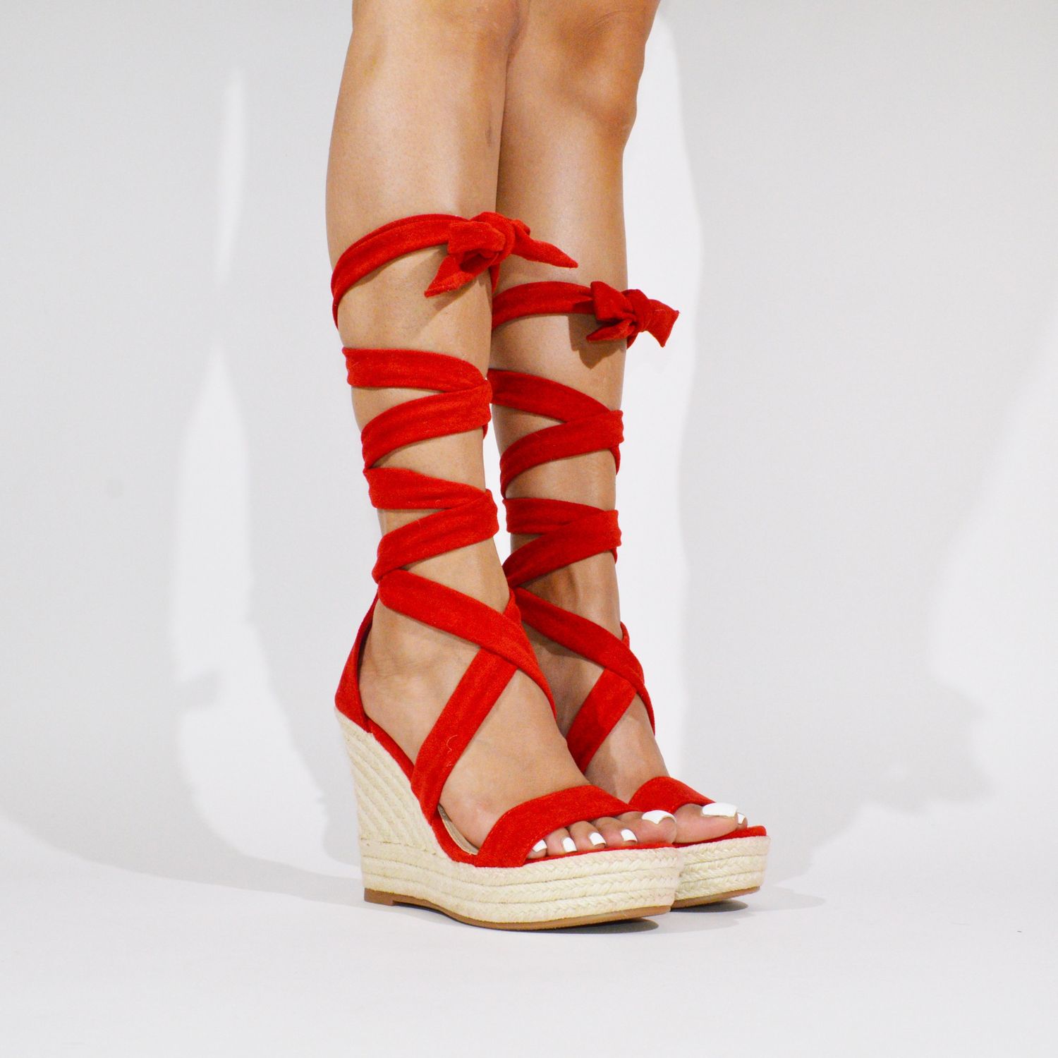 Winn-28, Colour: Red, Size: 5
