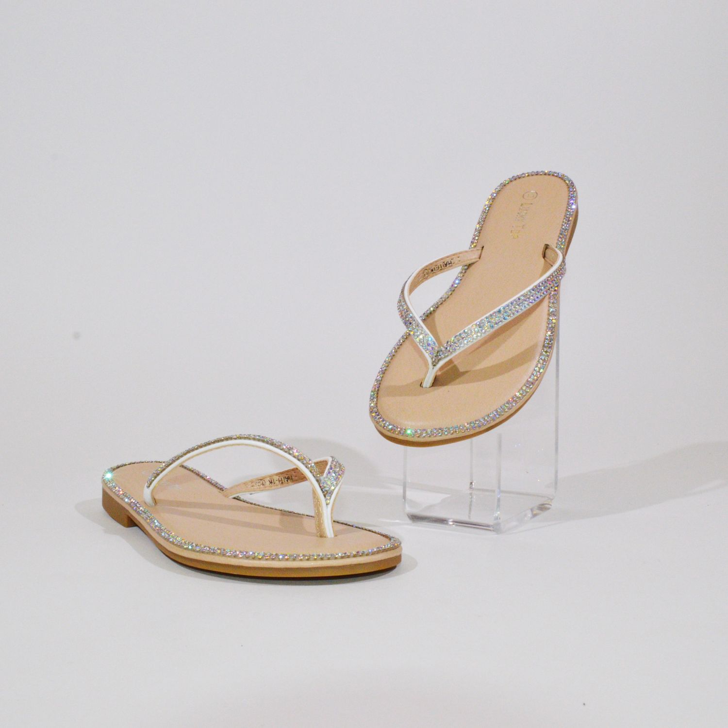 Haiti-1K, Colour: White, Size: 9