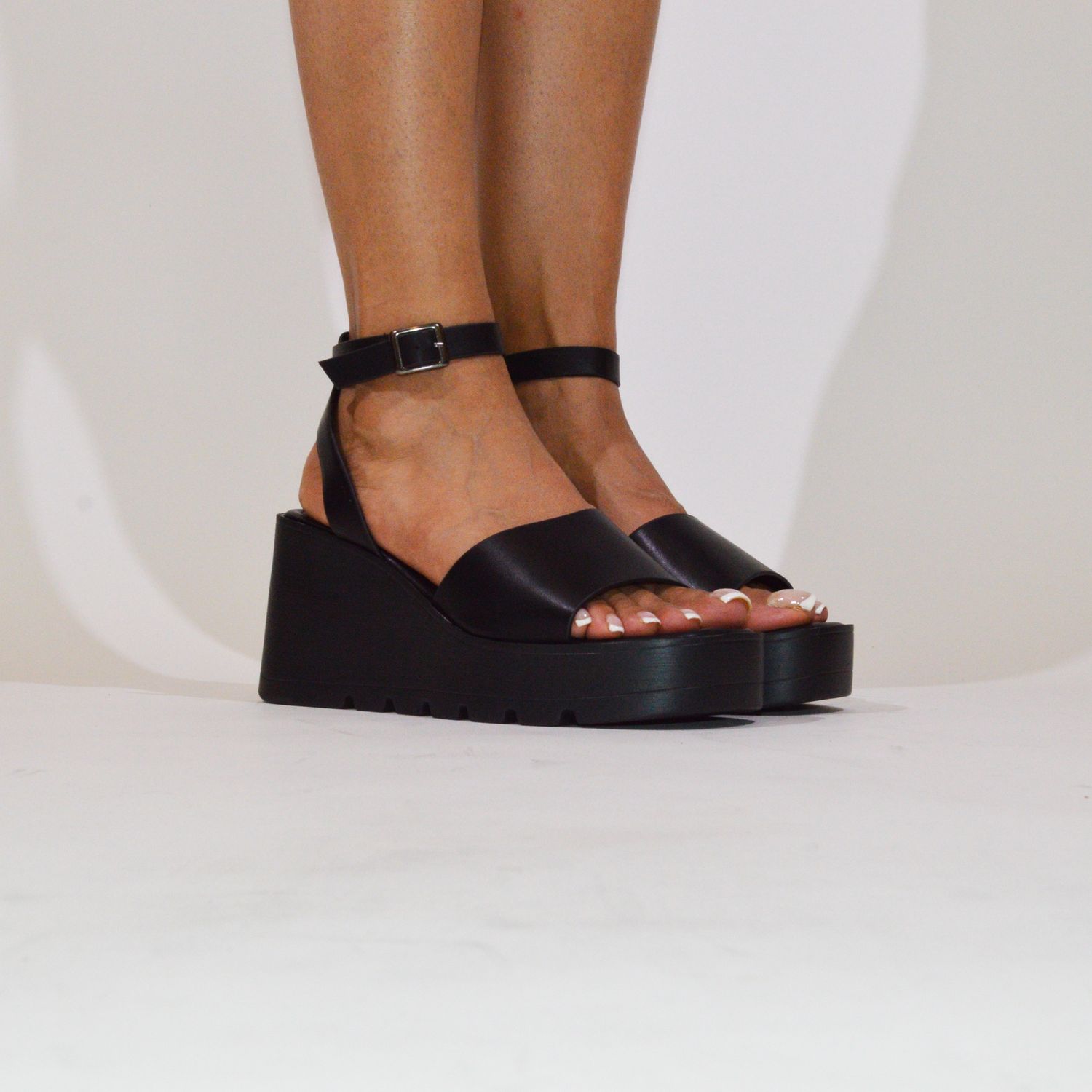 Reply-85, Colour: Black, Size: 5
