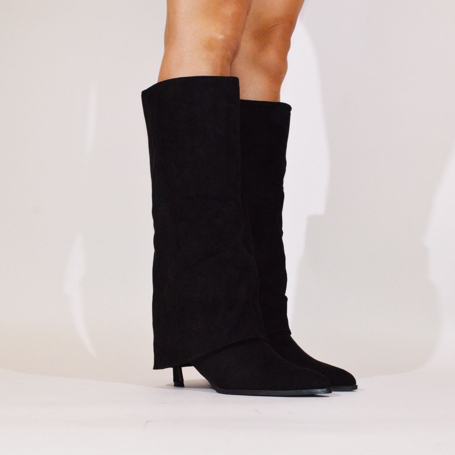 TREASURE, Colour: BLACK/SU, Size: 5.5