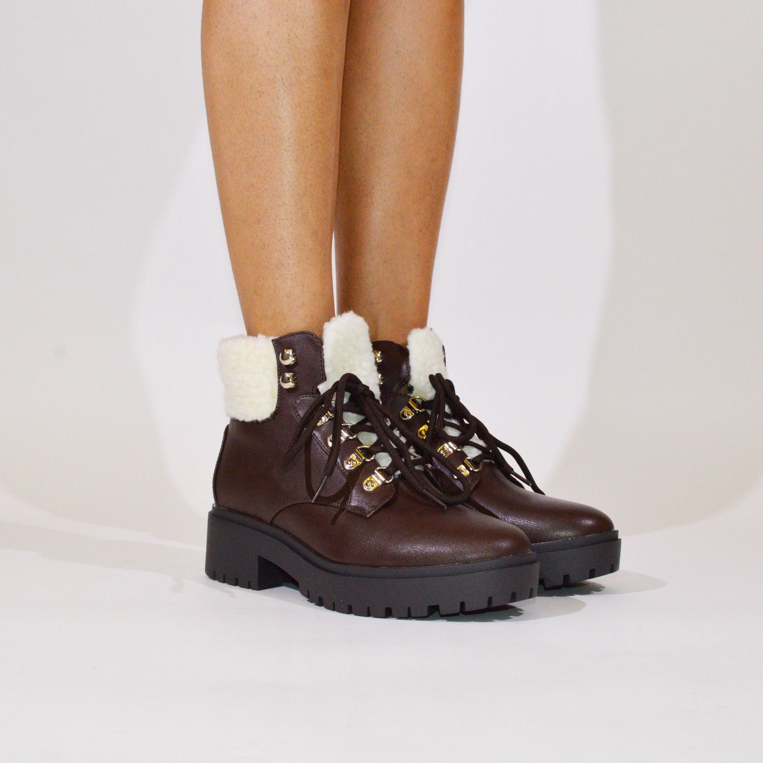 Italy-3, Colour: Brown, Size: 5.5