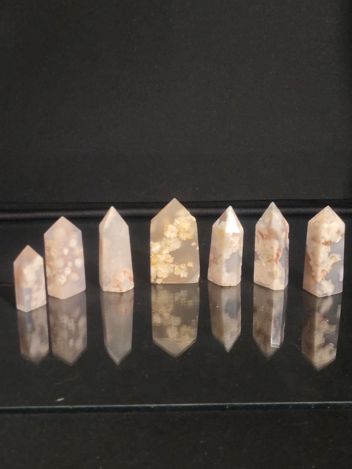 Flower Agate Tower, Size: 1&quot;-2&quot;