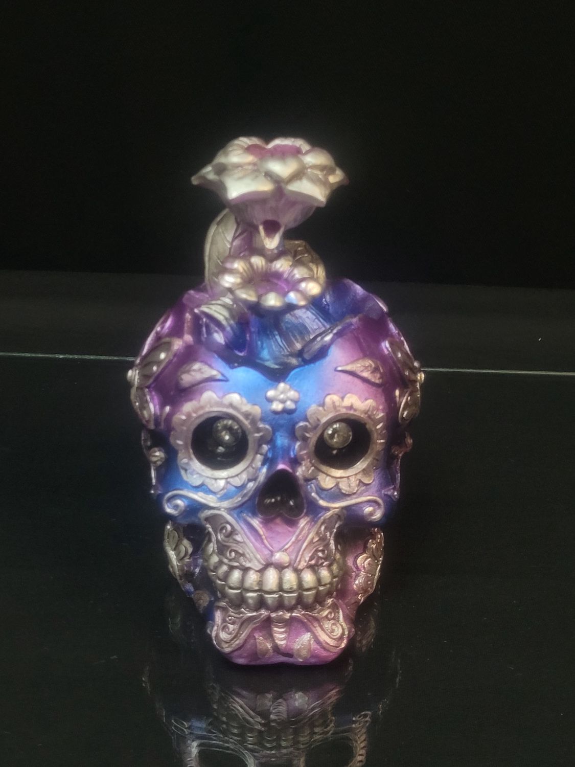 Metallic Skull Back Flow Incense Burner