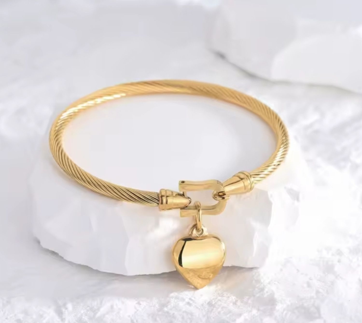 Bracelet 18k gold color stainless steel heart pendant bangle bracelet