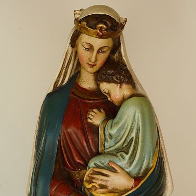 Stare figurki Matki Bożej 