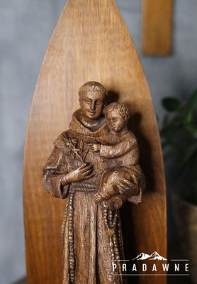 Figurka Św. Antonii z kapliczką