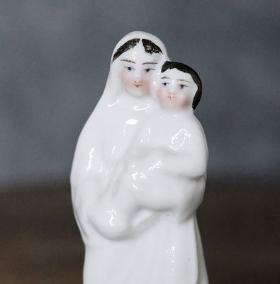 Matka Boża z dzieciątkiem