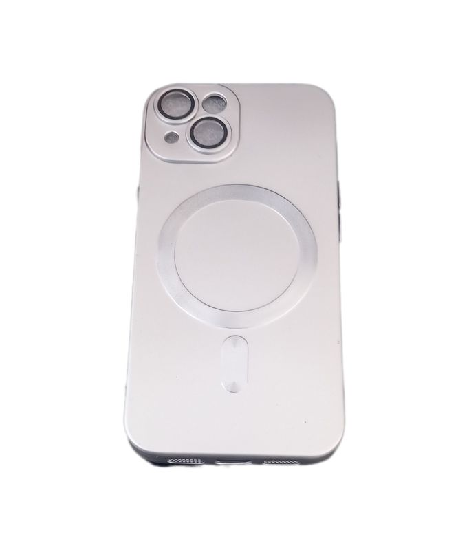 Iphone 14 zilveren metalic magsafe hoesje met camera lensbeschermer