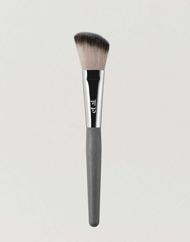 Angled Cheek Brush