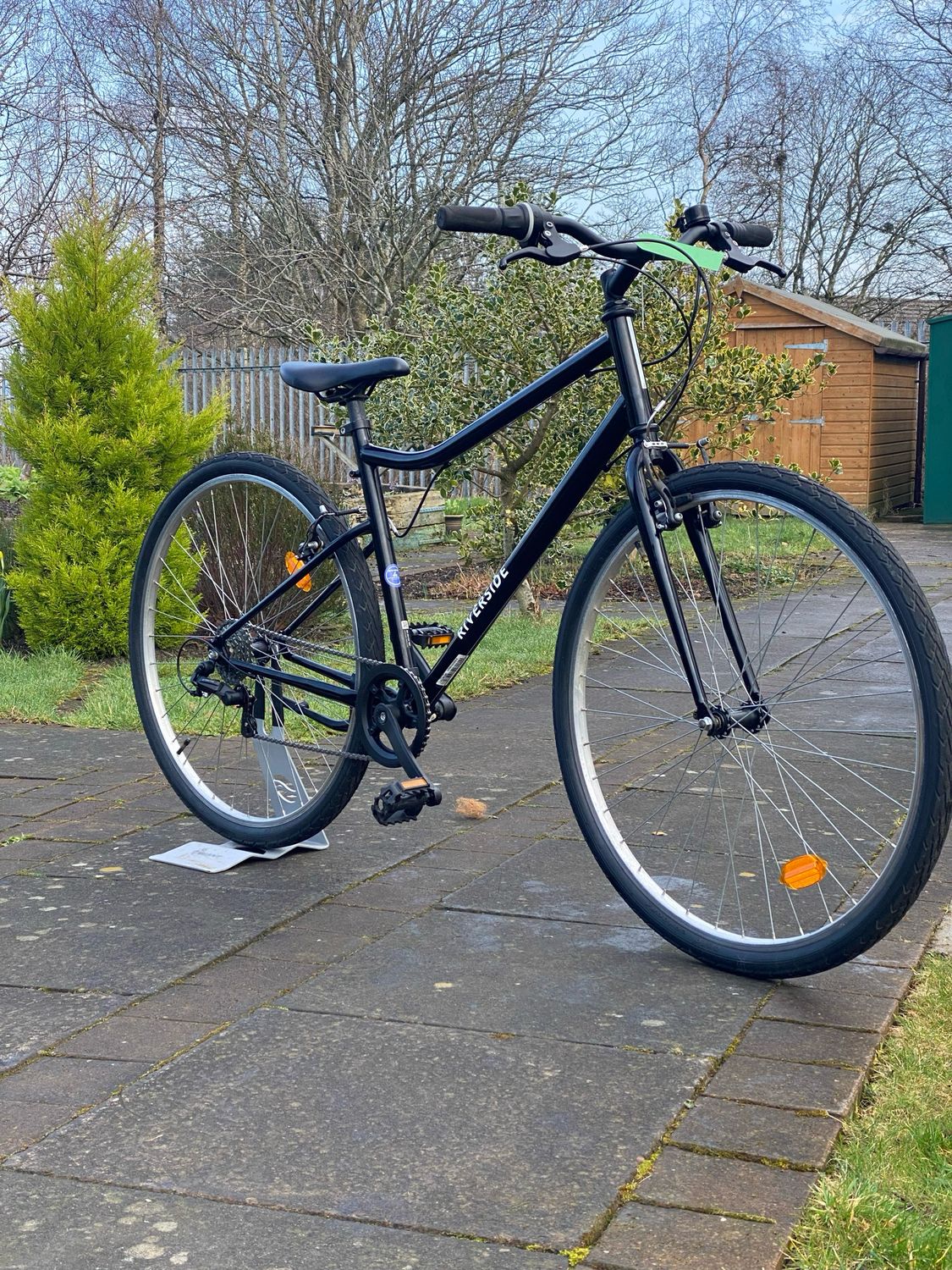 Riverside RS100 Hybrid Bike