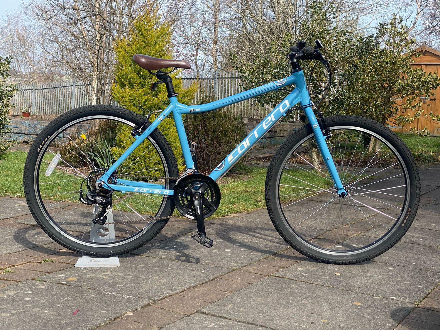 Limited Edition Carrera Parva Hybrid Bike