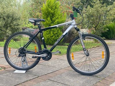 Giant Rincon Mountain Bike