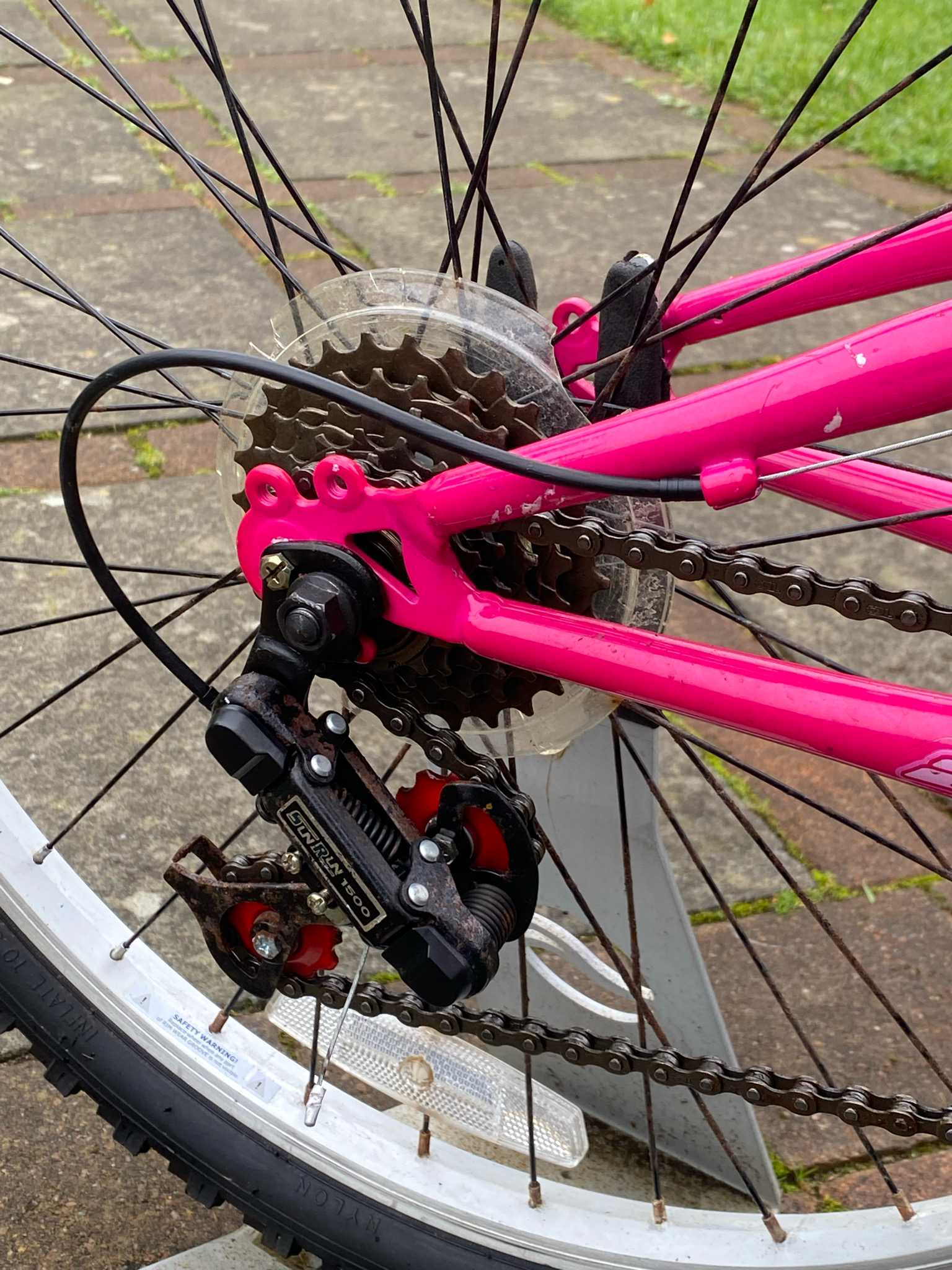 Avigo Eclips Mountain Bike