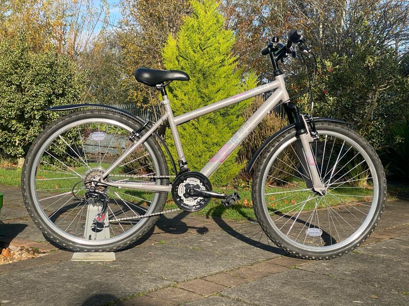 Apollo Twilight Lady's Bike