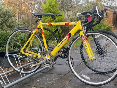 Canyon Vertical Road Bike