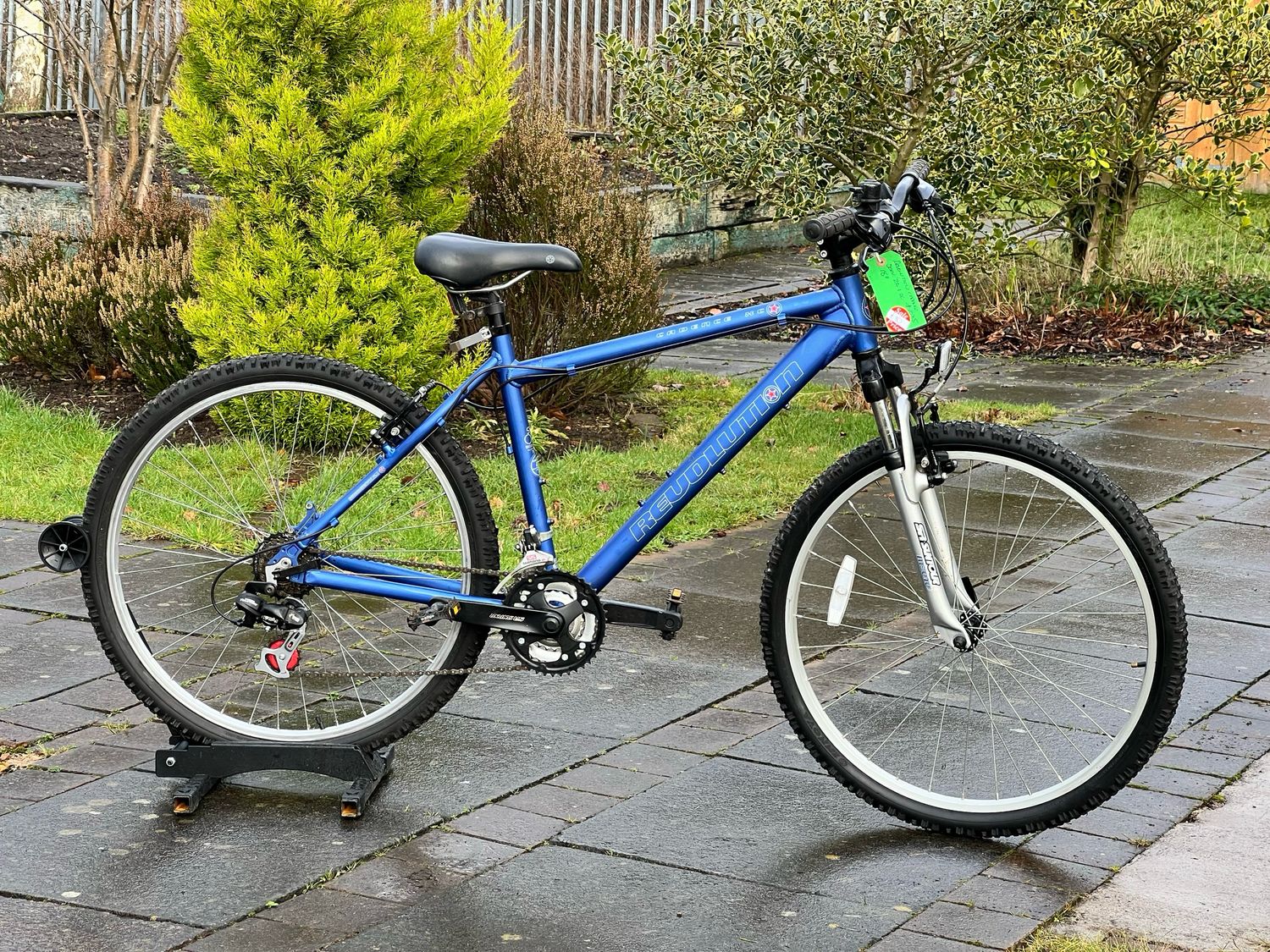 Revolution Cadence XC