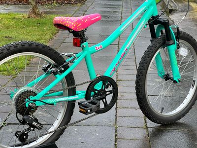 Apollo Zest Girls Bike