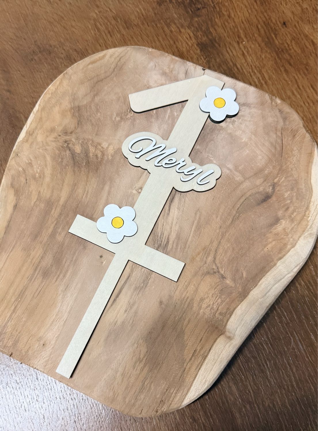 Cake topper chiffre fleurs