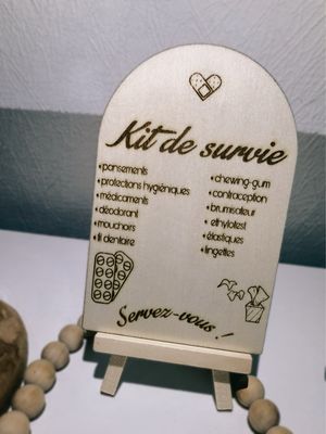 Pancarte Kit de survie