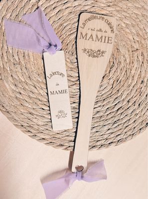 Marque page et/ou spatule