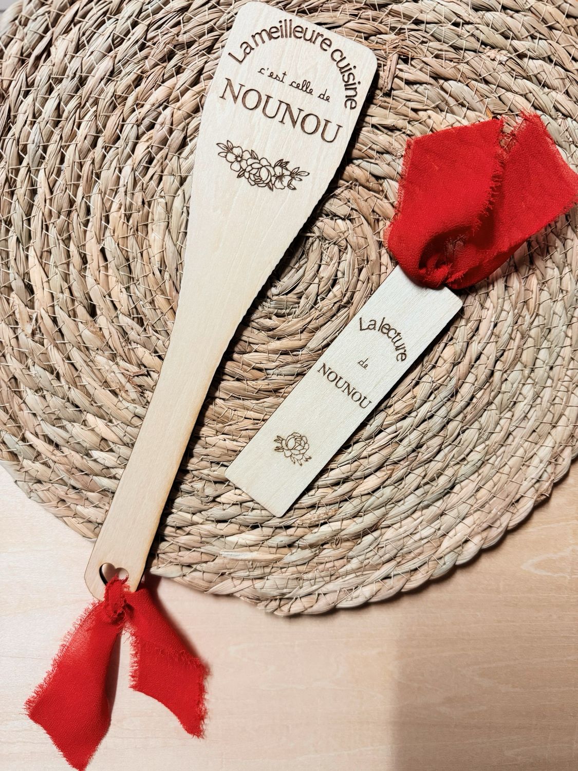 Marque page et/ou spatule