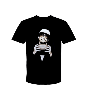 BAD BUNNY HOLDING FOOTBALL T-SHIRT